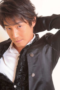 津田英佑先生